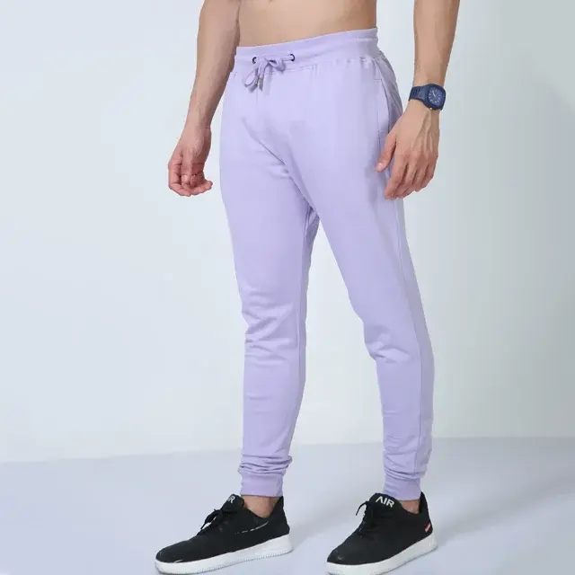 jogger-with-back-pocket-qikink.webp